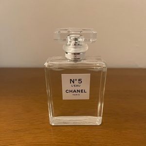 Chanel N’5 L’EAU perfume